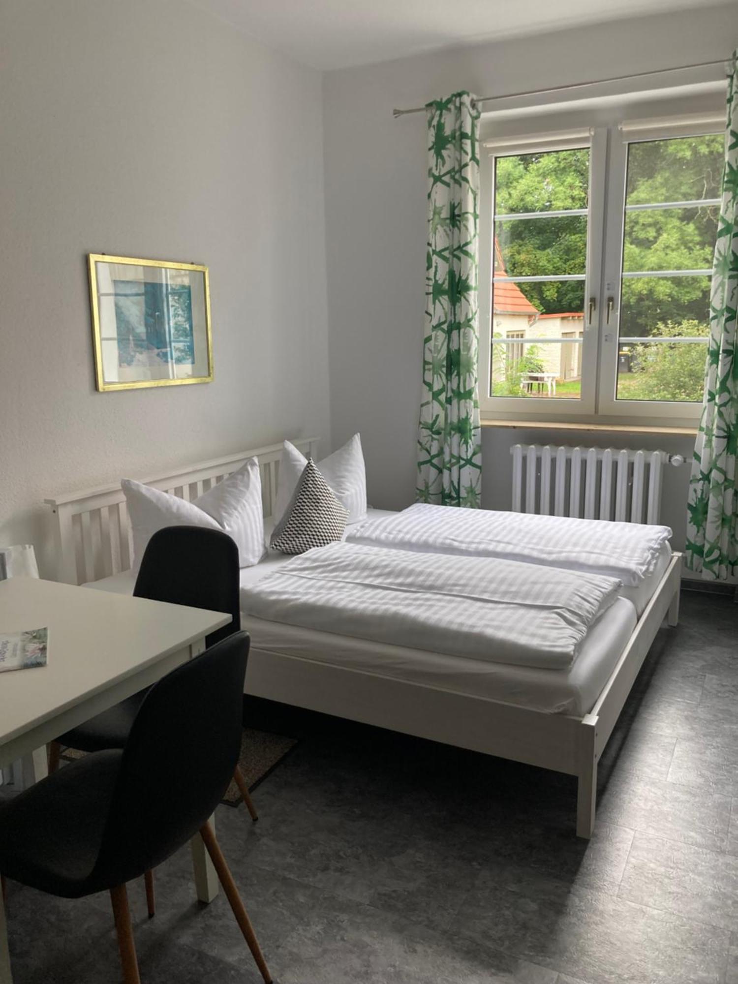 Haus Brandenburg Aparthotel Stechlin Exterior foto